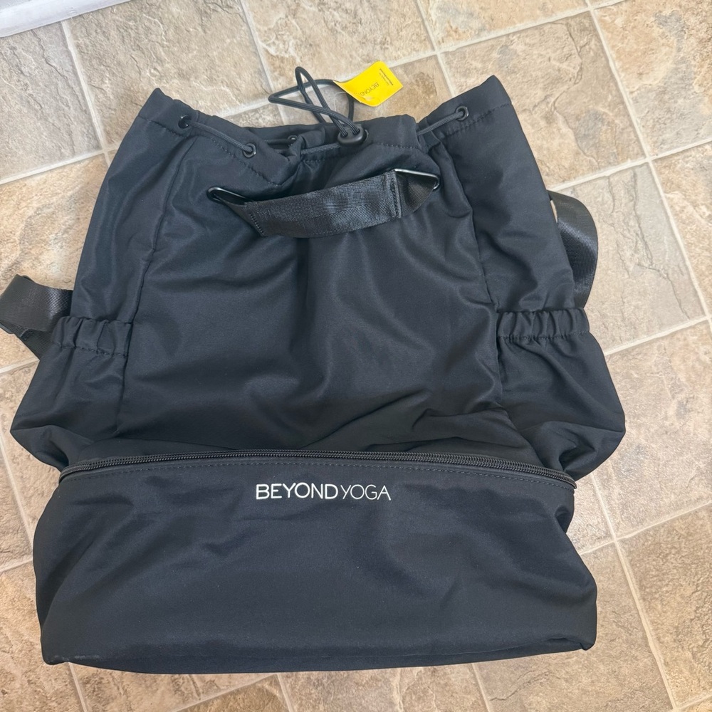Beyond Yoga Black Drawstring Bottoms